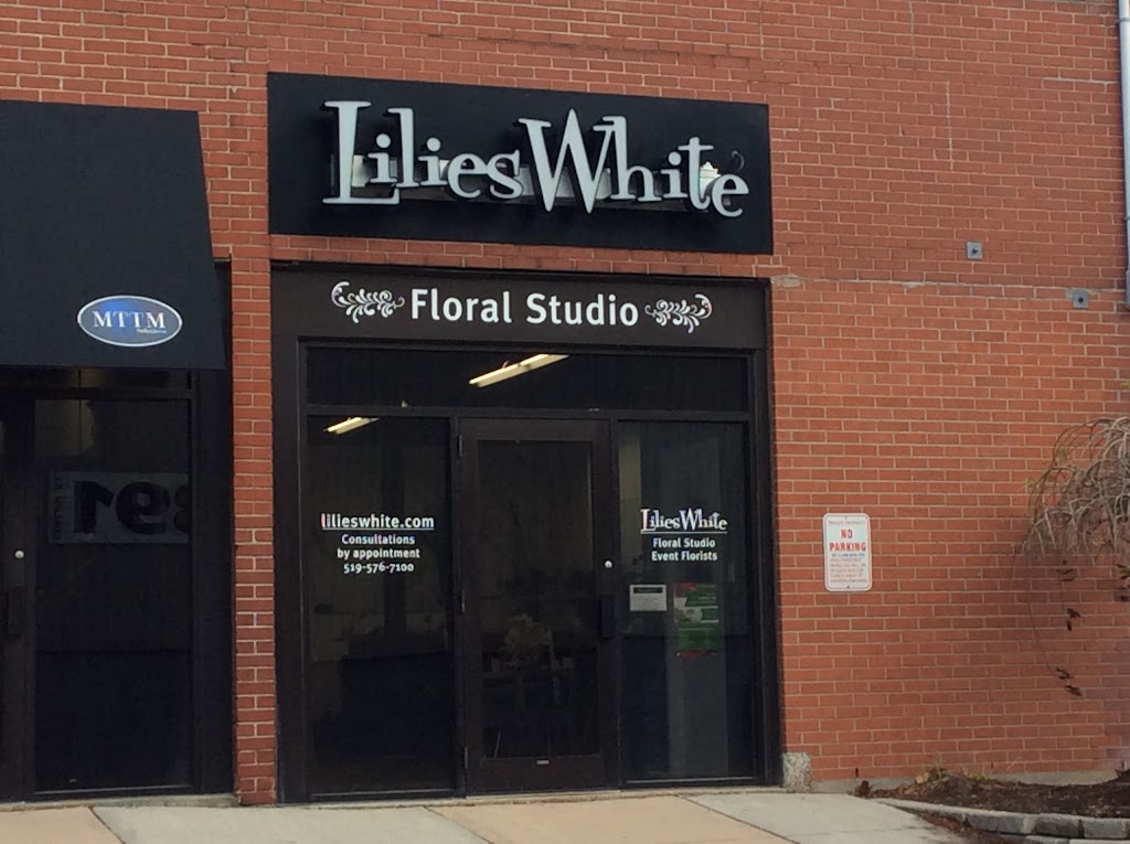 Lilies White Floral Studio | 900 Guelph St #103, Kitchener, ON N2H 5Z6, Canada | Phone: (519) 576-7100