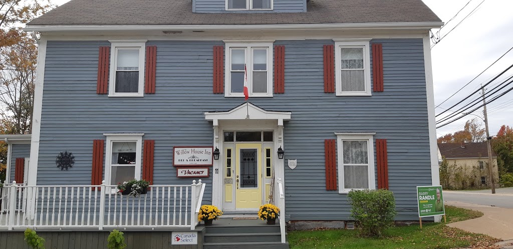 Willow House Inn | 11 Willow St, Pictou, NS B0K 1H0, Canada | Phone: (800) 459-4133