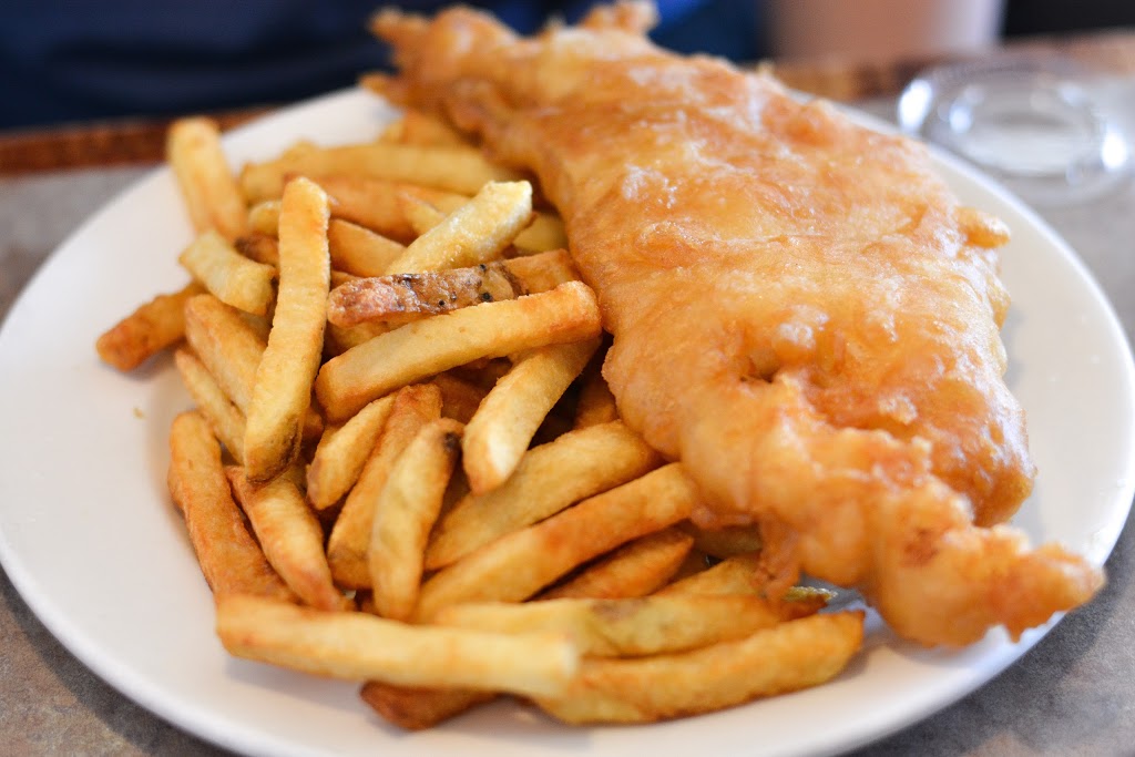 High Street Fish And Chips | 55 Underhill Dr, North York, ON M3A 2J8, Canada | Phone: (416) 510-8905