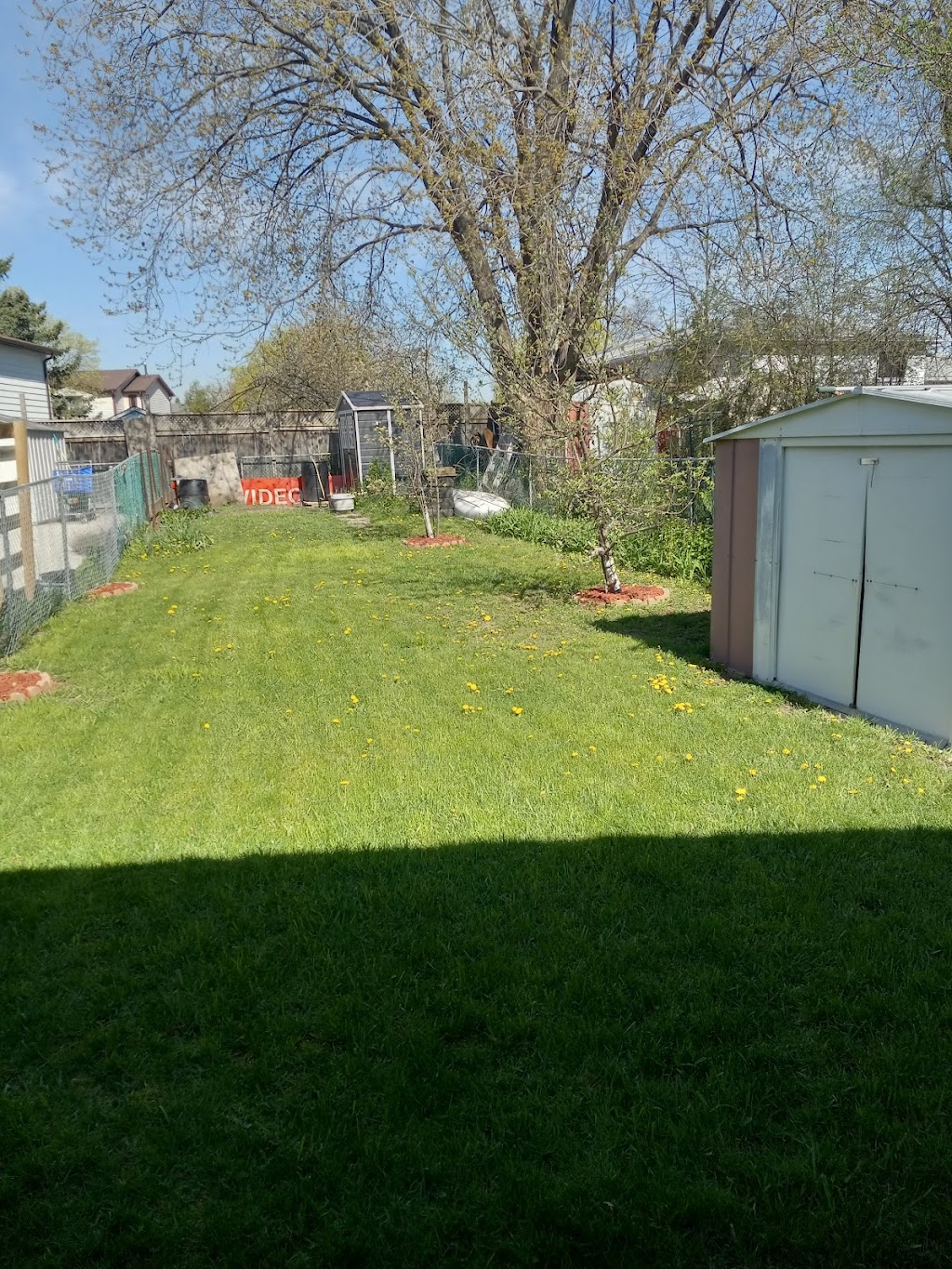 Weed Man Lawn Care | 2399 Royal Windsor Dr, Mississauga, ON L5J 1K9, Canada | Phone: (905) 827-1441