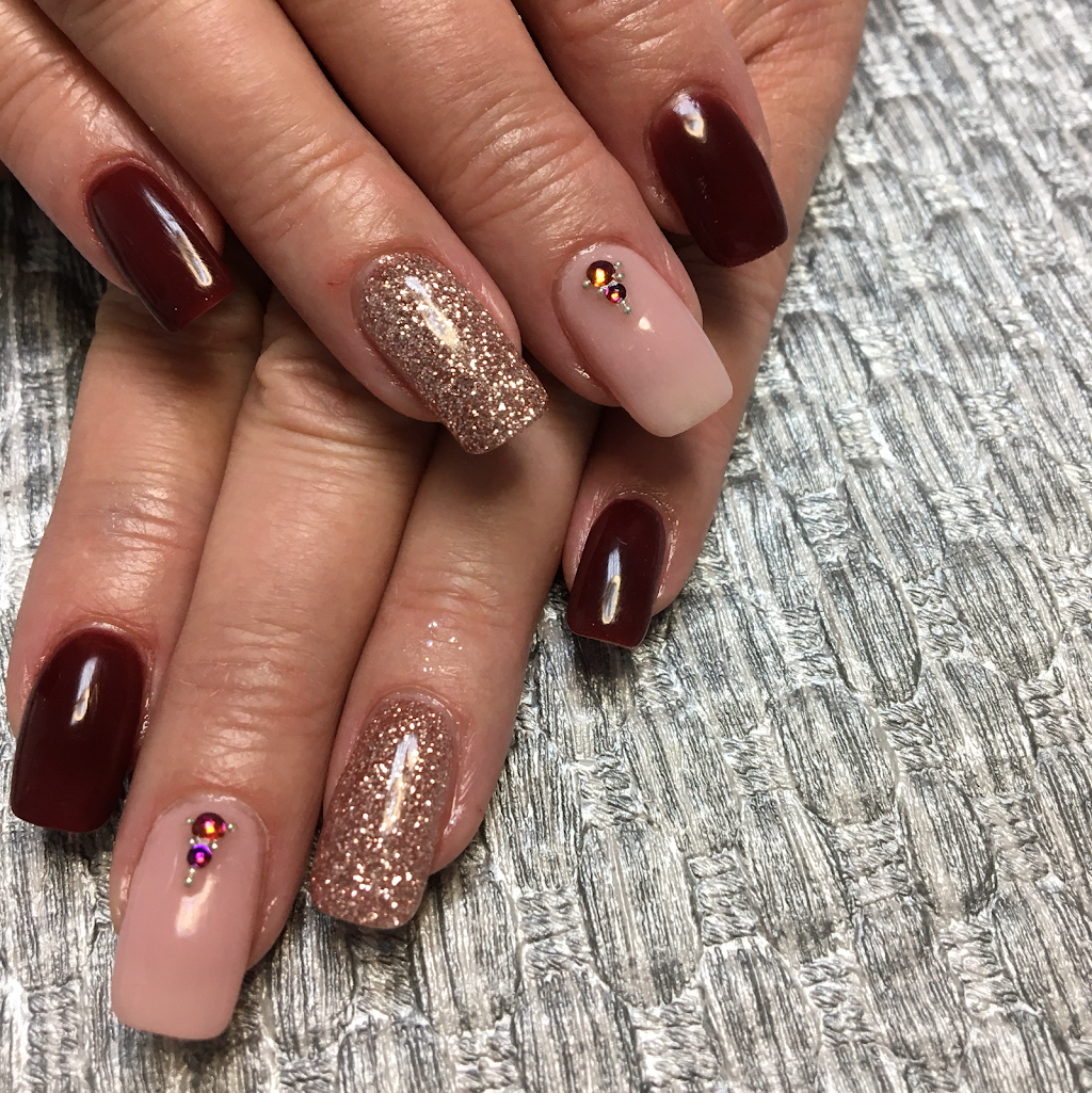 Ongles Carole Allen,tech. certifiée | 522 Rue Notre-Dame suite 104, Repentigny, QC J6A 2T8, Canada | Phone: (514) 217-4740