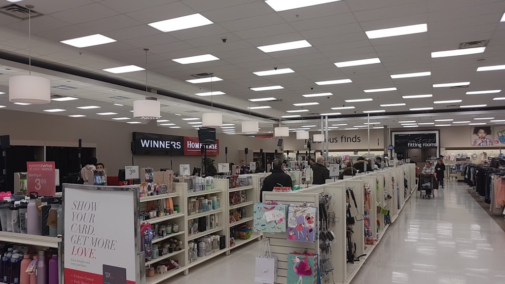 Winners & HomeSense | 2431 Trafalgar Rd, Oakville, ON L6H 6K7, Canada | Phone: (905) 257-2104