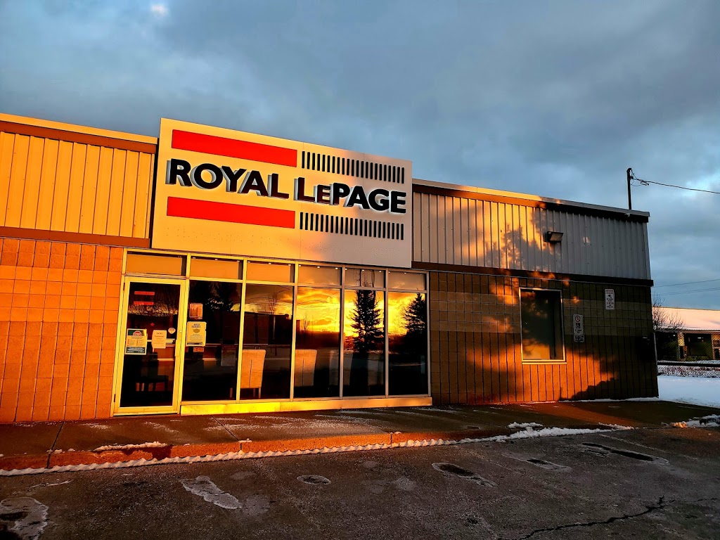 Rob Dundas - Real Estate | 4850 Dorchester Rd, Niagara Falls, ON L2E 6N9, Canada | Phone: (905) 616-2155