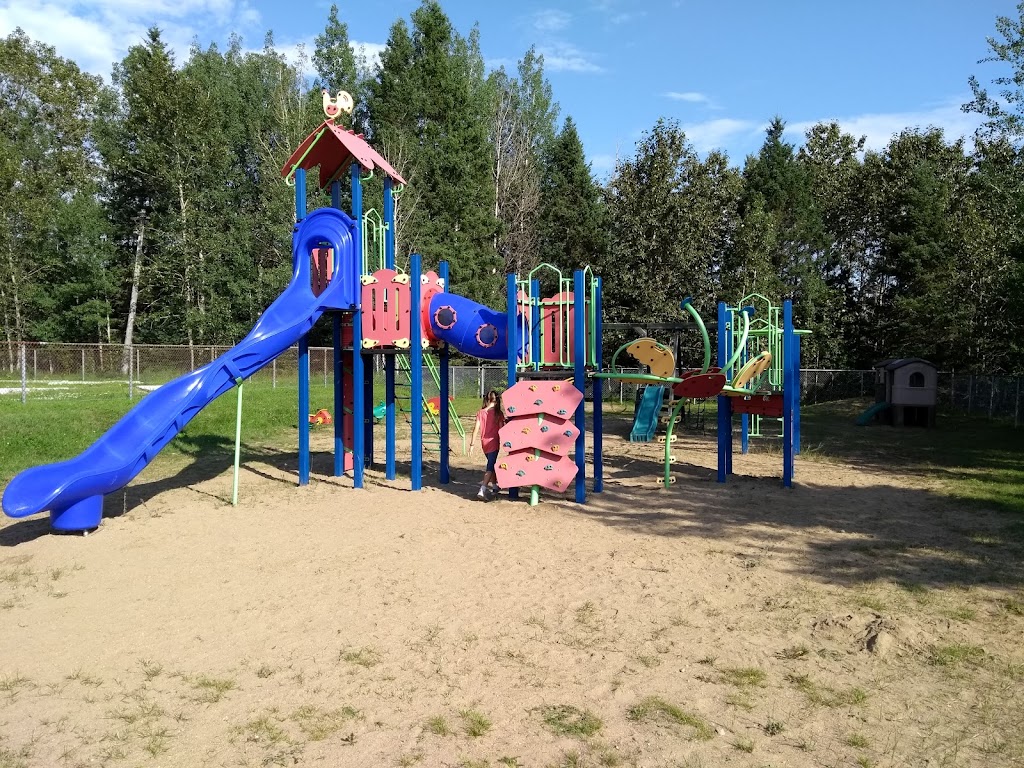 Camping Chutes Fraser | 500 Chem. de la Vallée, La Malbaie, QC G5A 1C2, Canada | Phone: (418) 665-2151