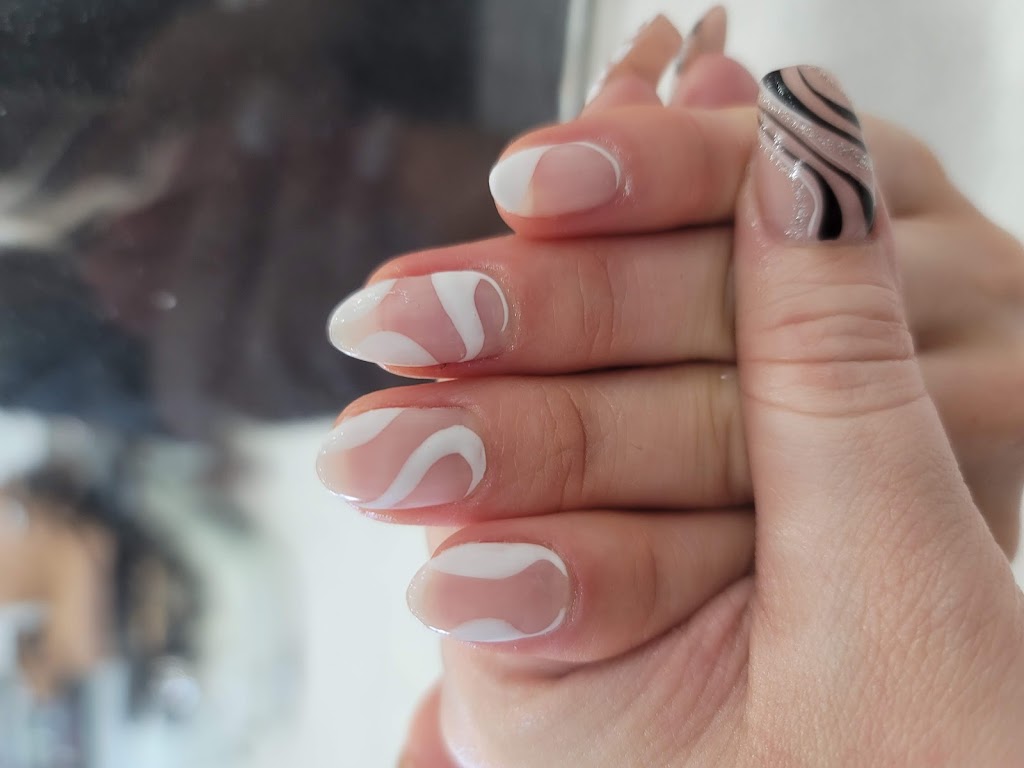 Pedi N Nails | 441 Clark Ave W Unit 12, Thornhill, ON L4J 6W7, Canada | Phone: (905) 597-8587