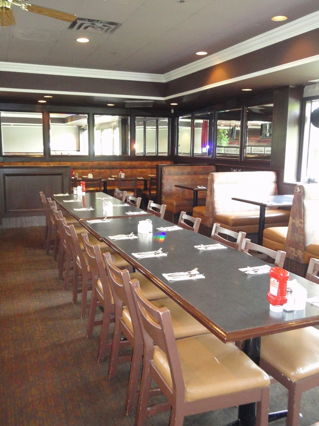 The Coquitlam Grill | 2635 Barnet Hwy #108, Coquitlam, BC V3E 1K9, Canada | Phone: (604) 942-1337