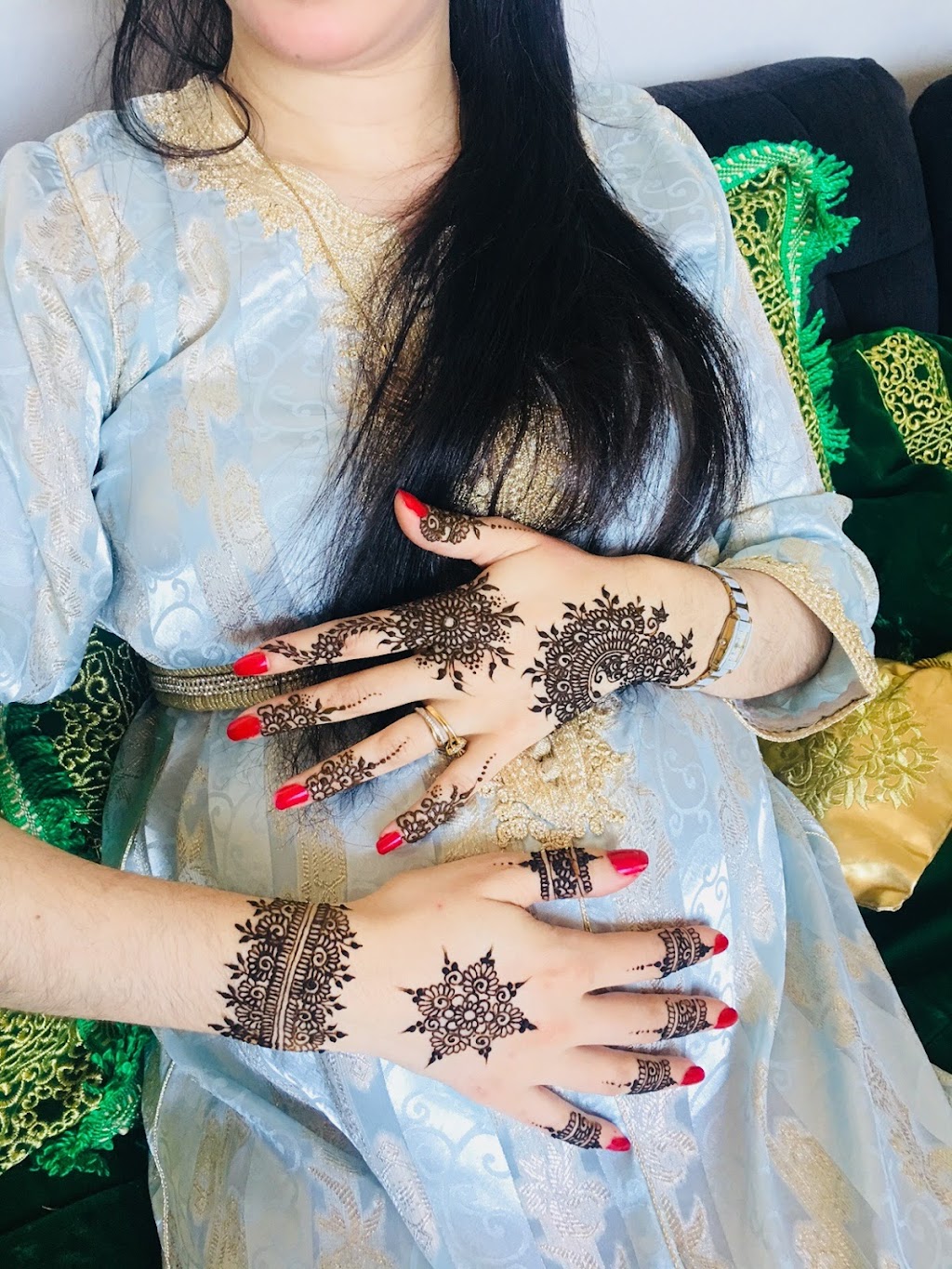 Fida Henna | 251 Rue Valérie, Saint-Lin - Laurentides, QC J5M 2T4, Canada | Phone: (514) 895-2333