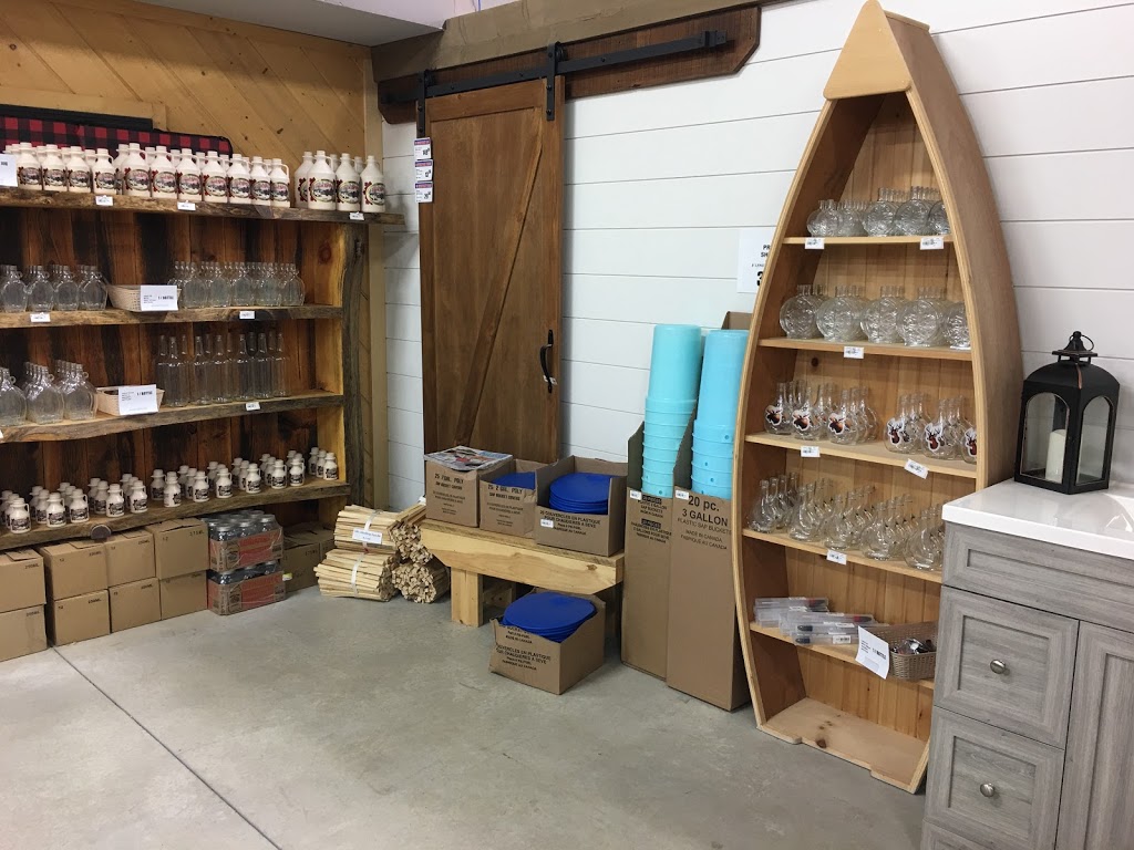 Timber Top Country Store | 731 Ashley St, Foxboro, ON K0K 2B0, Canada | Phone: (613) 967-1334