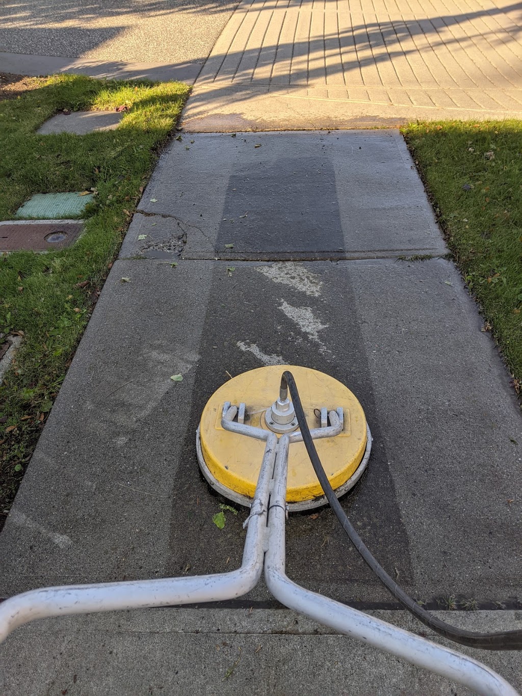 Fuse Power Washing | 31883 Samuel Ct, Abbotsford, BC V2T 5M7, Canada | Phone: (778) 242-4556