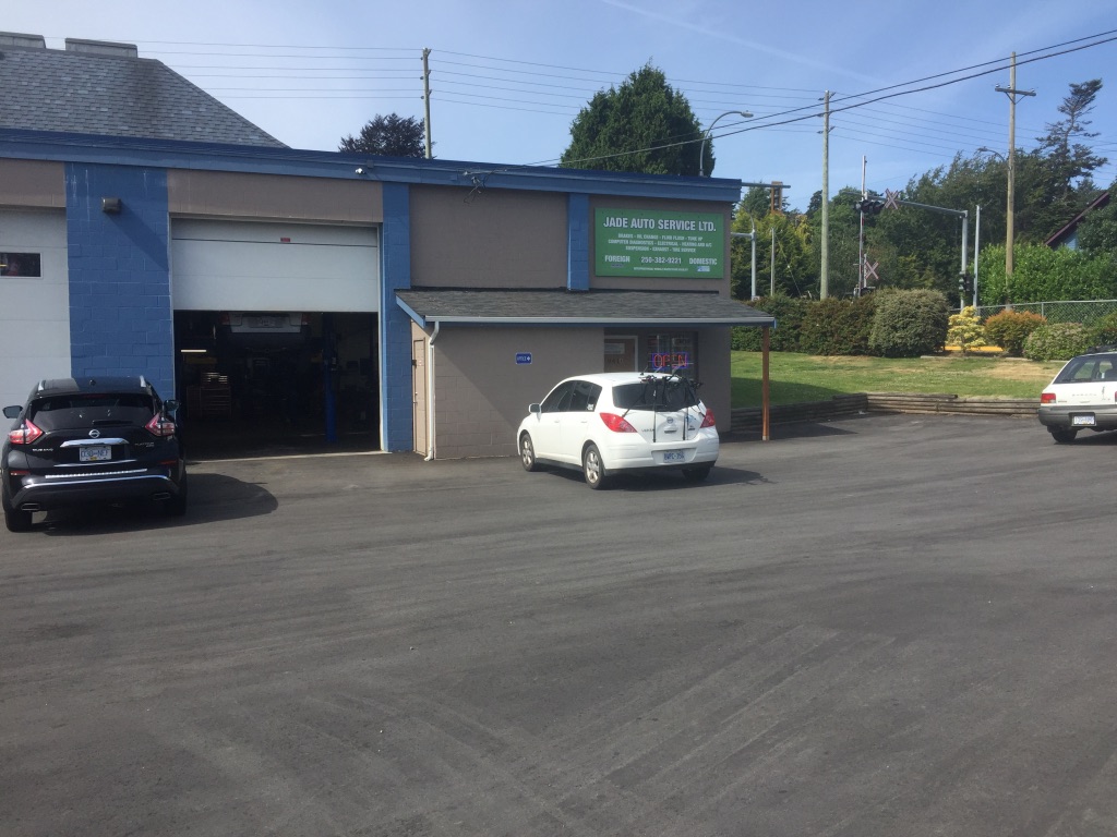 Jade Auto Service Ltd | 941 Ellery St, Victoria, BC V9A 4R9, Canada | Phone: (250) 382-9221