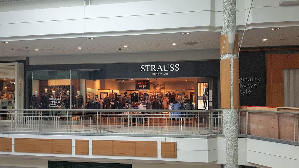 Strauss Menswear | 900 Maple Ave, Burlington, ON L7S 2J8, Canada | Phone: (905) 634-6821