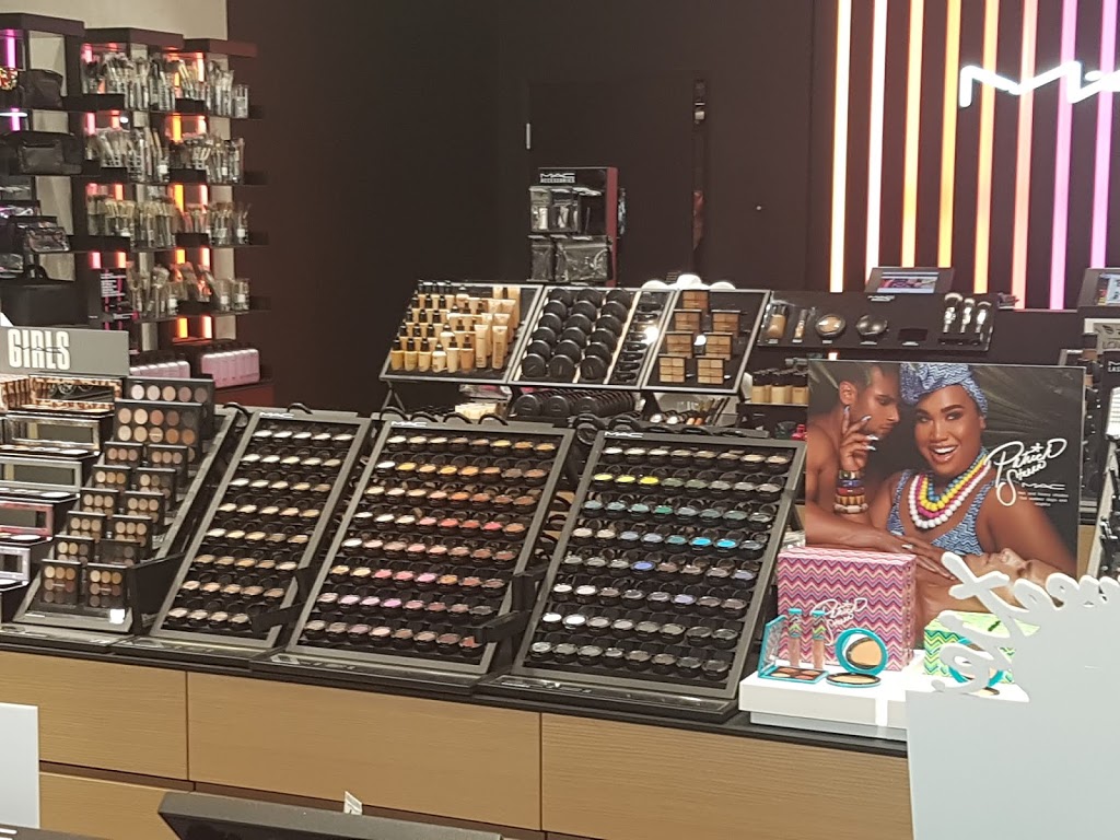 MAC Cosmetics - The Bay | 2929 Barnet Hwy #100, Coquitlam, BC V3B 5R9, Canada | Phone: (604) 945-3124