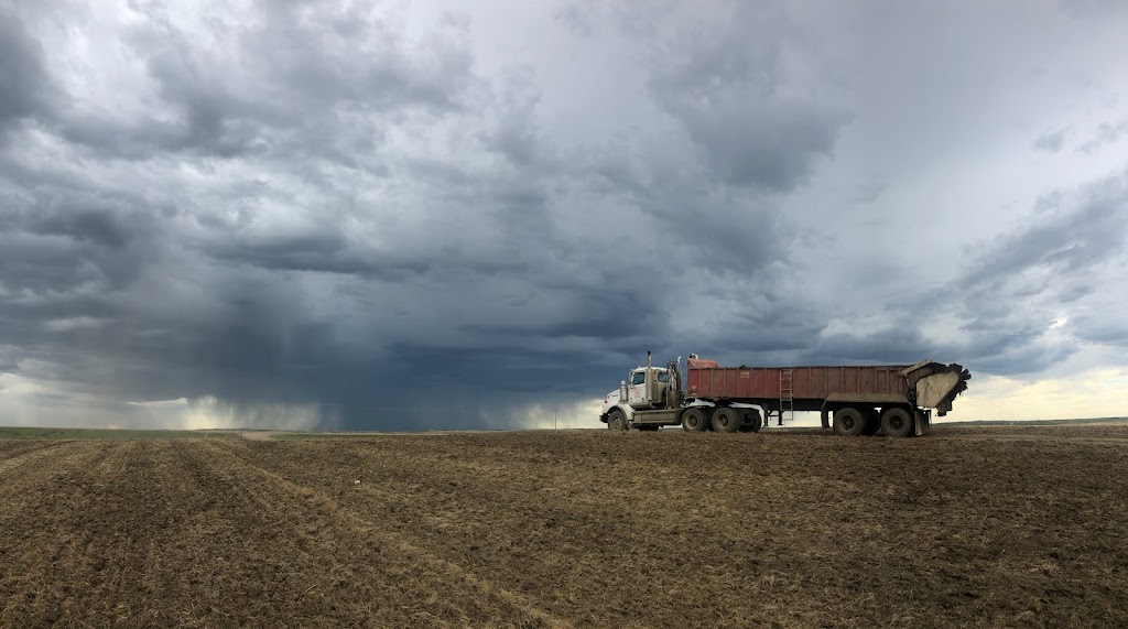 Porcupine Corral Cleaning (1992) Ltd | Range Rd 212, Picture Butte, AB T0K 1V0, Canada | Phone: (403) 732-4942