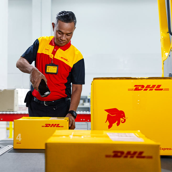 DHL | 9828 22 Ave NW, Edmonton, AB T6N 1L1, Canada | Phone: (780) 910-9822