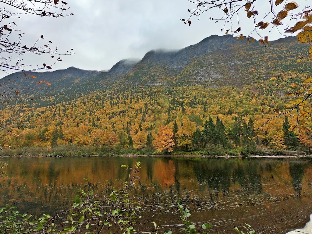 SÉPAQ - Grands-Jardins et Hautes-Gorges-de-la-Rivière-Malbaie | 25 Boulevard Notre Dame, Clermont, QC G4A 1C2, Canada | Phone: (418) 439-1227