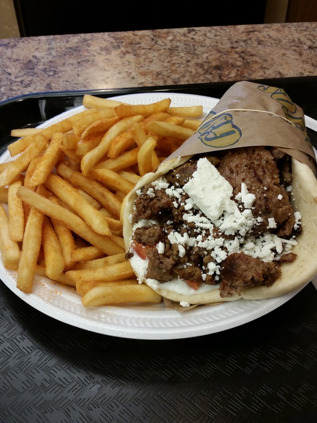 Gyros & More | 20 Talbot St S, Essex, ON N8M 1A7, Canada | Phone: (519) 776-8200