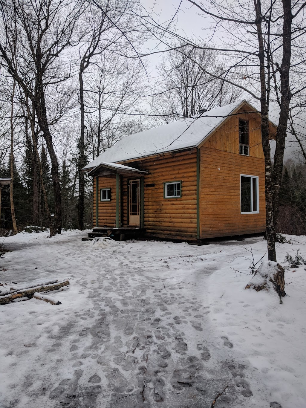 Refuge Le Draveur | Vallée Bras-du-Nord, 107 Grande Ligne, Saint-Raymond, QC G3L 2Y4, Canada | Phone: (418) 337-3635