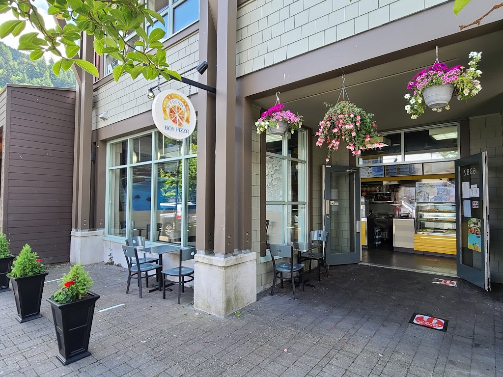 Fresh Bay Pizza | 6382 Bay St, West Vancouver, BC V7W 2G9, Canada | Phone: (778) 279-4360