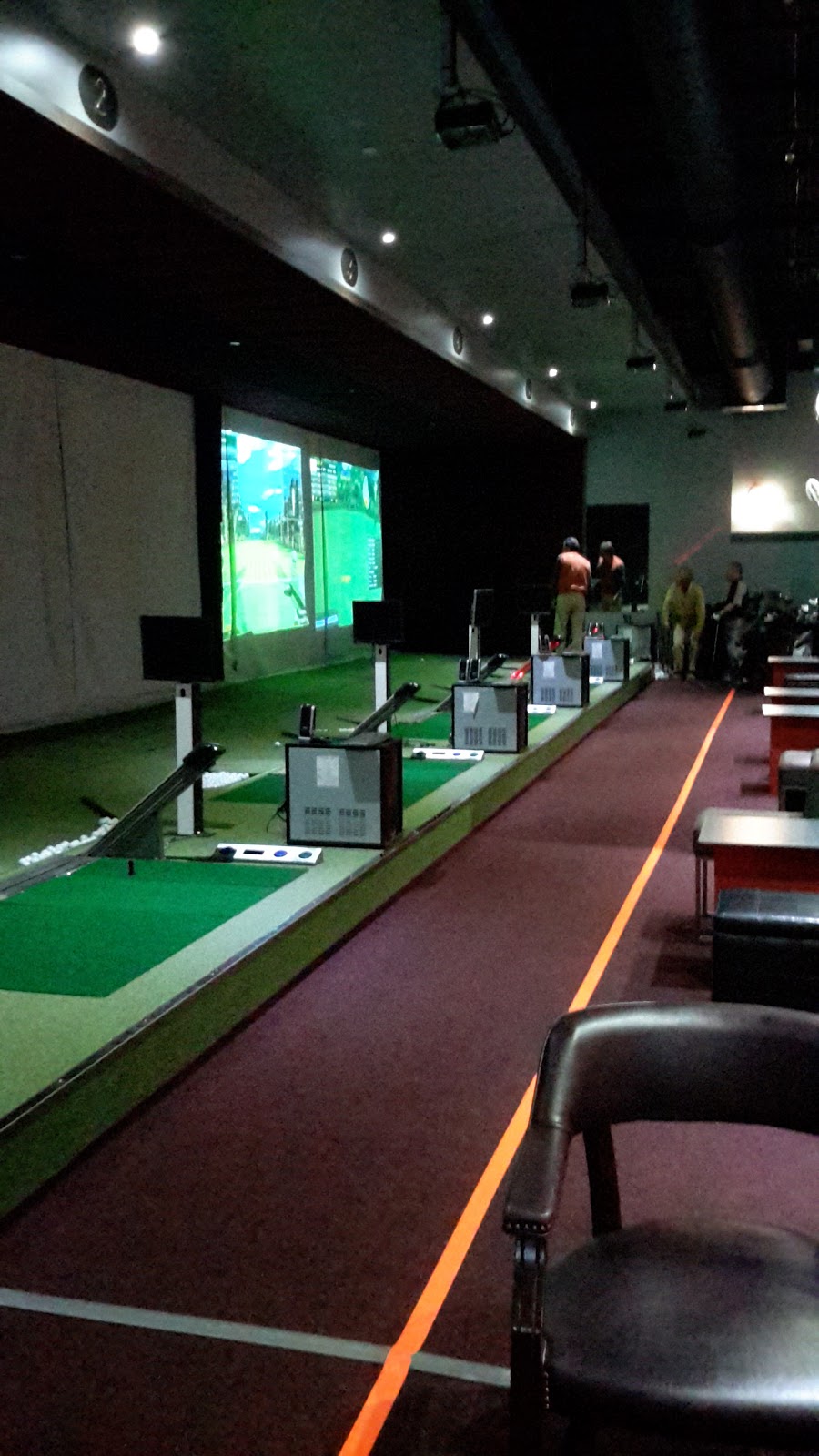 Golf Wing Virtual Golf & Restaurant | 7500 Woodbine Ave, Markham, ON L3R 1A8, Canada | Phone: (905) 604-5064