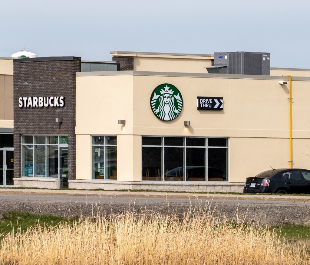 Starbucks | 123 Lombard St, Smiths Falls, ON K7A 5B8, Canada | Phone: (800) 782-7282