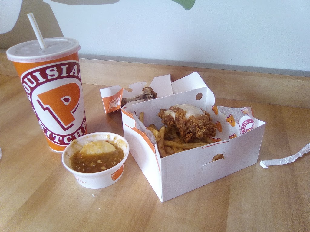 Popeyes Louisiana Kitchen | 1375 Huron Church Rd, Windsor, ON N9C 2B4, Canada | Phone: (519) 256-3200