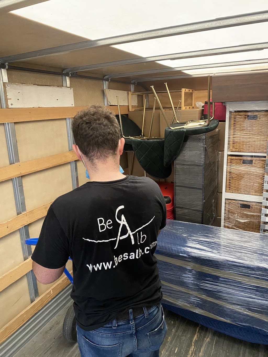 Besalb Moving & Transportation | 941 Castlefield Ave, York, ON M6B 1E1, Canada | Phone: (647) 371-0502