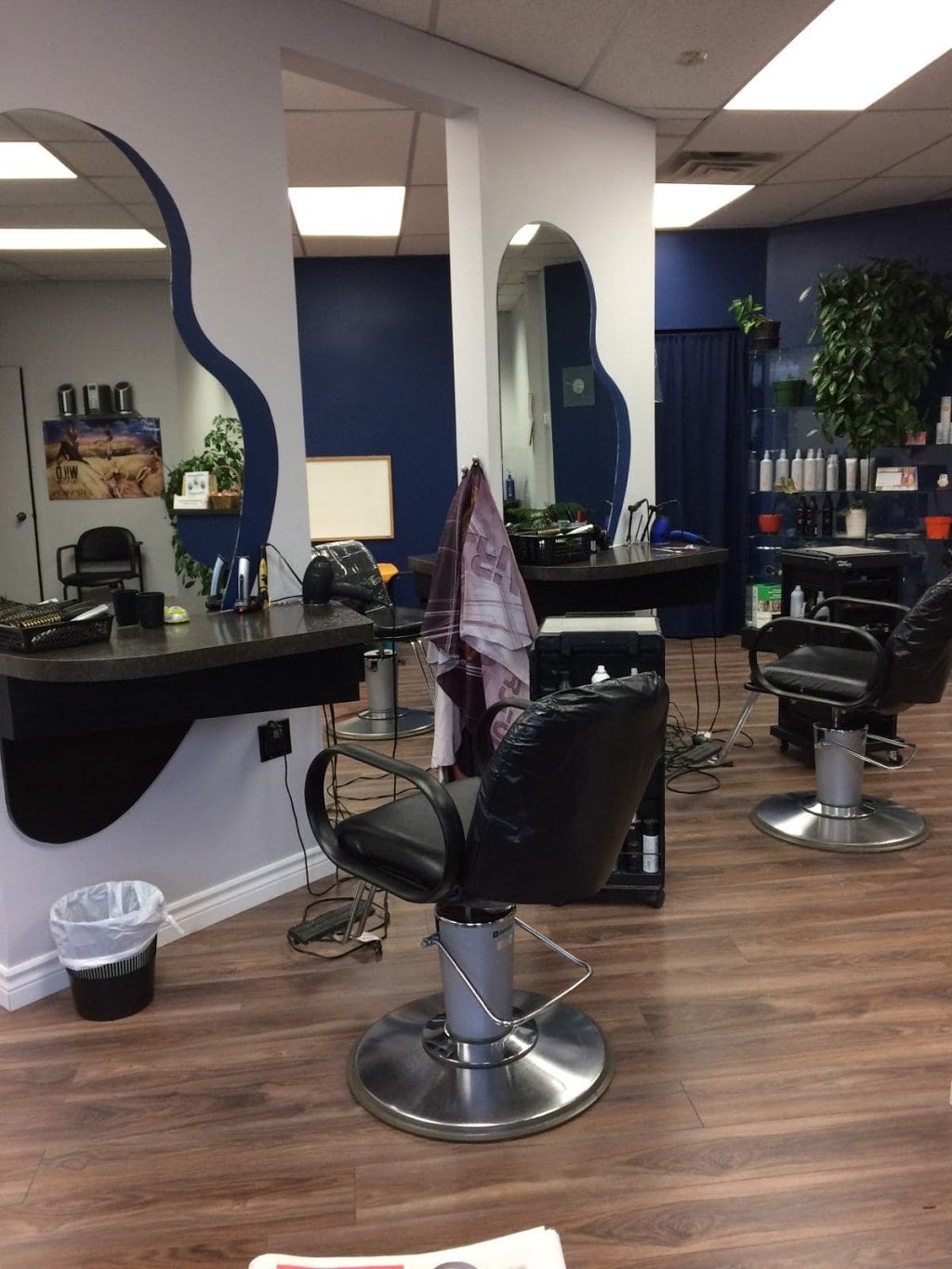 Coiffure Guylaine | 640 Rue Saint-Regis, Saint-Isidore-de-Laprairie, QC J0L 2A0, Canada | Phone: (450) 454-6040