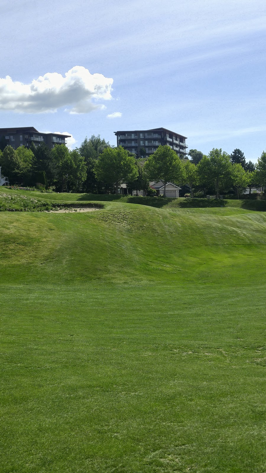 Bighorn Golf & Country Club | 1000 Clubhouse Dr, Kamloops, BC V2H 1T9, Canada | Phone: (250) 571-7888