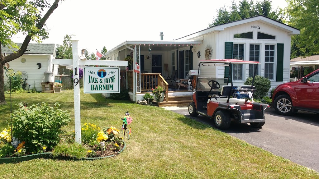 Lighthouse Cove Tent & Trailer Park (The) | 77719 Bluewater Hwy, Bayfield, ON N0M 1G0, Canada