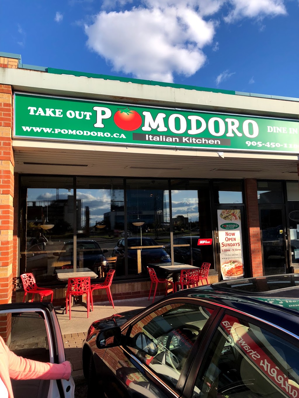 Pomodoro Italian Kitchen | 200 County Ct Blvd, Brampton, ON L6W 4K7, Canada | Phone: (905) 450-1100