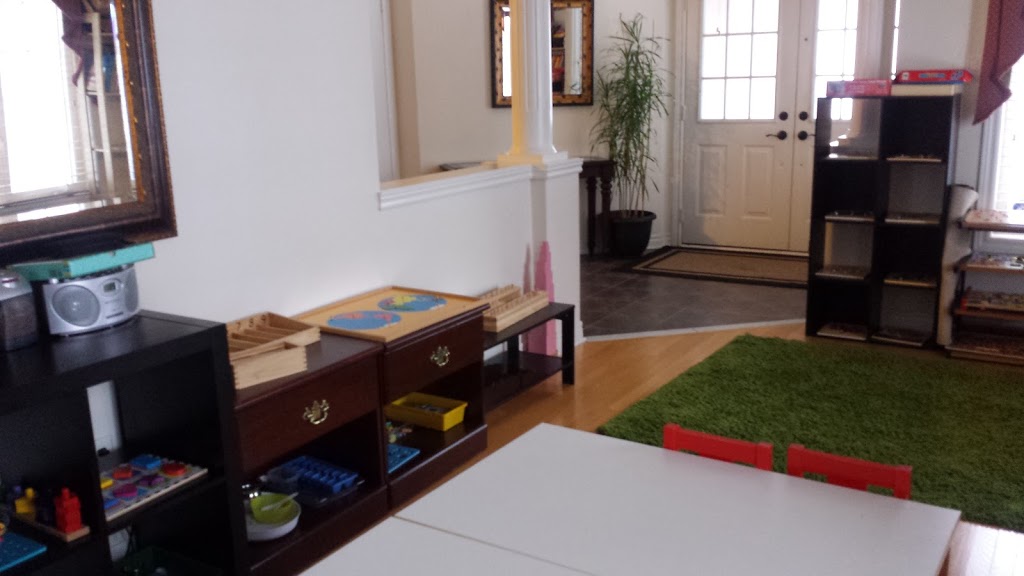 Rise nShine Montessori and Daycare | 3072 Bentley Dr, Mississauga, ON L5M 6W2, Canada | Phone: (647) 907-0379