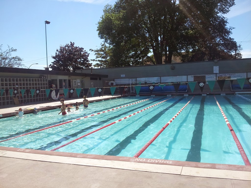 Ladner Outdoor Pool (open seasonally June - September) | 5105 47 Ave, Delta, BC V4K 3R8, Canada | Phone: (604) 946-3310