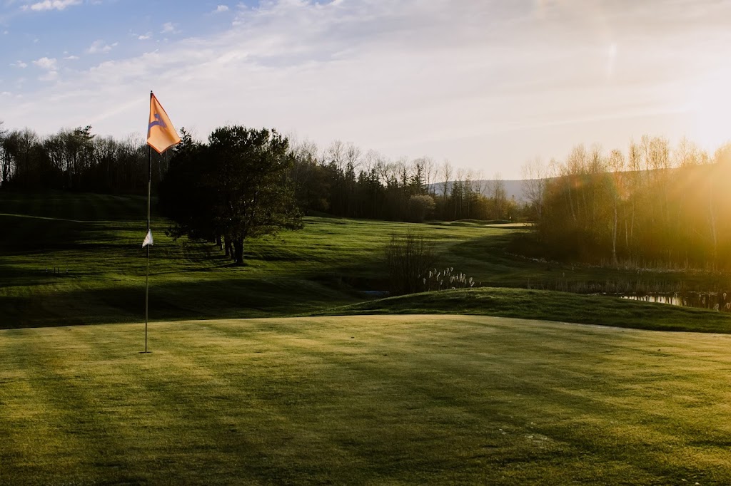 Fort View Golf Course | Box 348, 3816 Nova Scotia Trunk 1, Annapolis Royal, NS B0S 1A0, Canada | Phone: (902) 532-7267