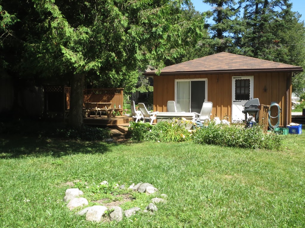 Corcovado Cottage | 67 1st St, Southampton, ON N0H 2L0, Canada | Phone: (519) 375-6250