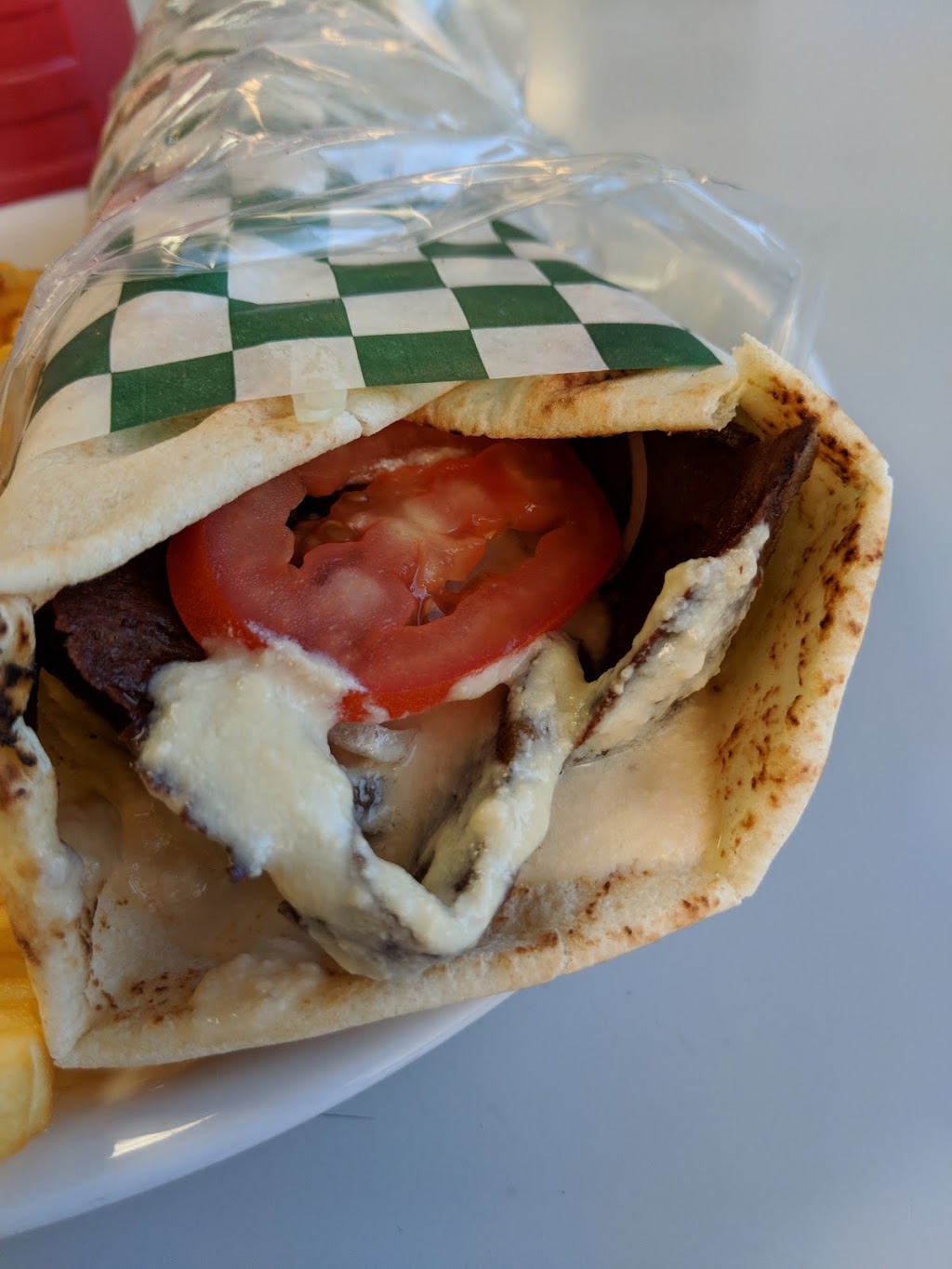 Queen Donair | 304 20 Ave, Nisku, AB T9E 7Z9, Canada | Phone: (780) 955-2566