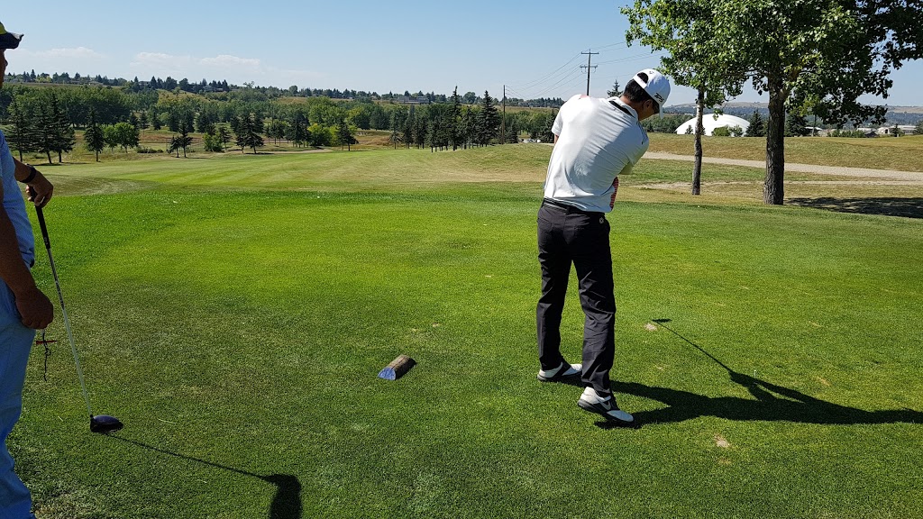 Fox Hollow Golf Course | 999 32 Ave NE, Calgary, AB T2E 6X6, Canada | Phone: (403) 277-4653