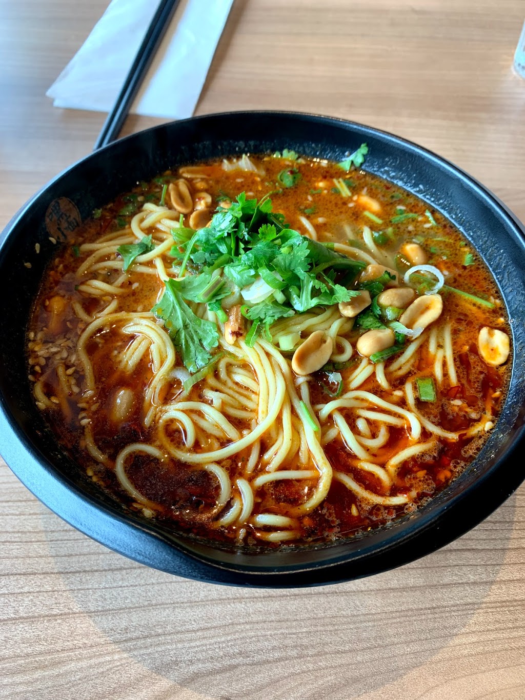 Hey Noodles Mississauga 嘿小面 | 900 Rathburn Rd W, Mississauga, ON L5C 4L2, Canada | Phone: (905) 276-6777