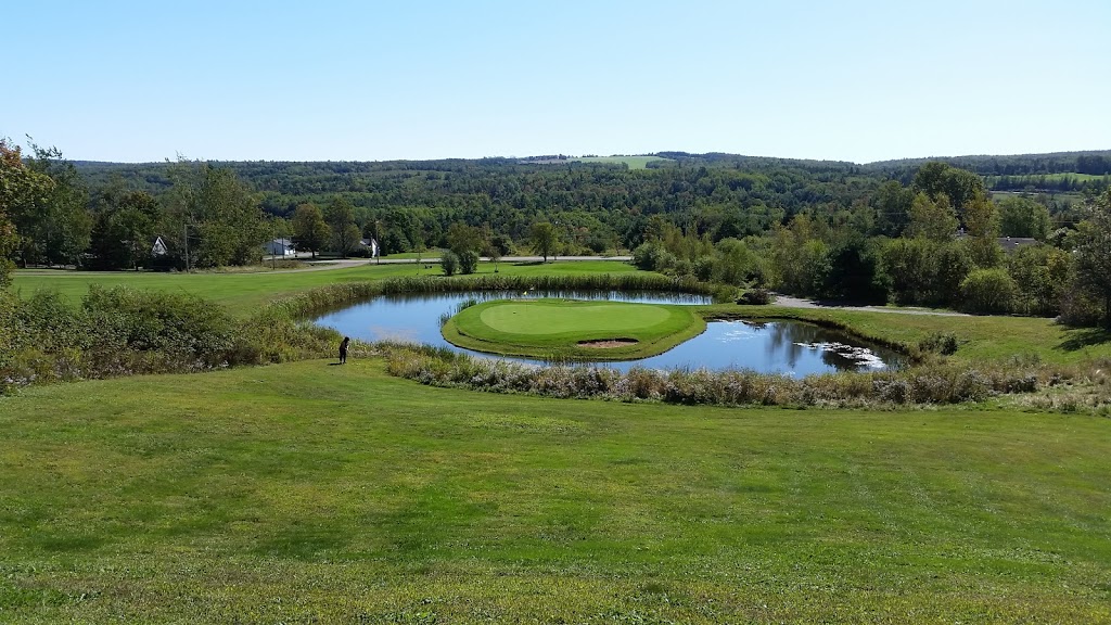 Island Green Golf Club | 7005 NS-12, North Alton, NS B4N 3V8, Canada | Phone: (902) 678-7577