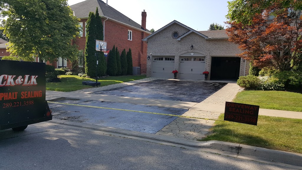 CK & LK Property Maintenance & Asphalt Sealing | 44 Widdifield Ave, Newmarket, ON L3X 1Z4, Canada | Phone: (289) 221-3598