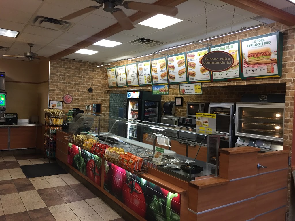 Restaurant SUBWAY | 1304 Rue Roberval, Saint-Bruno-de-Montarville, QC J3V 5J2, Canada | Phone: (450) 441-4181