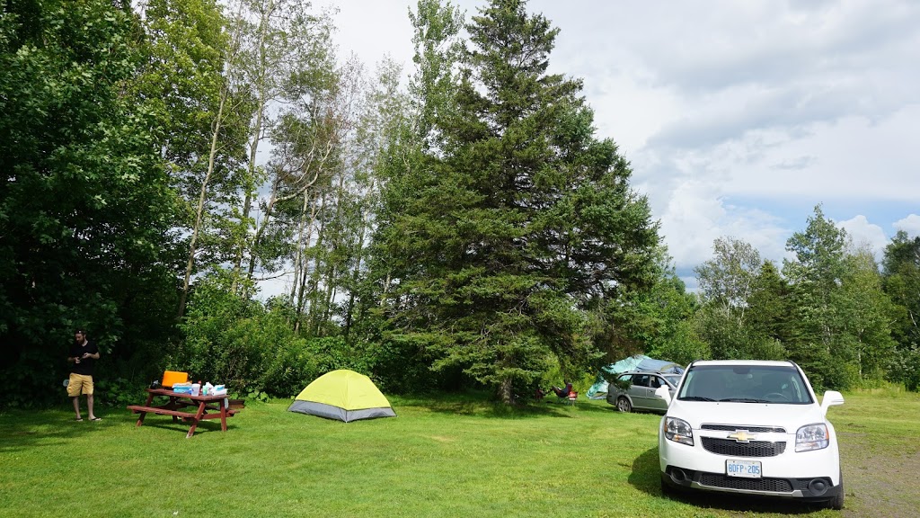 Camping La Relâche | 1355 Boulevard Guillaume-Couture, Saint-Romuald, QC G6W 5M6, Canada | Phone: (418) 839-4743