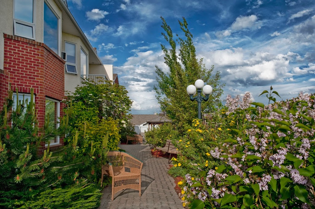 Revera Scenic Acres | 150 Scotia Landing NW, Calgary, AB T3L 2K1, Canada | Phone: (403) 208-0338