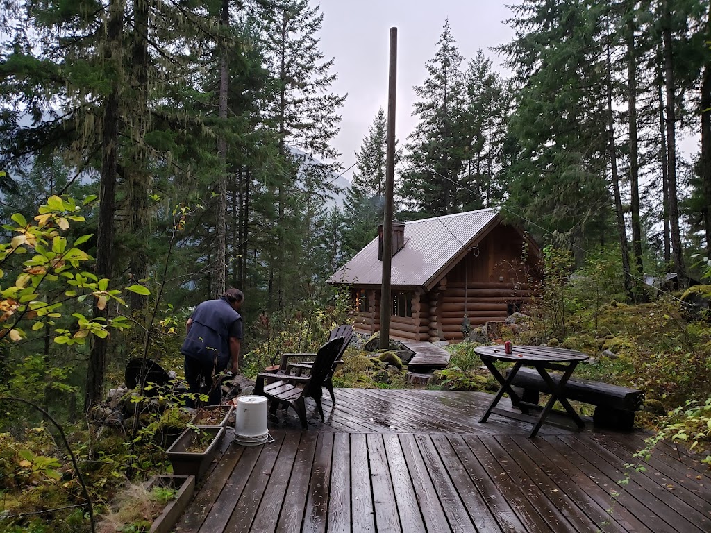 Joffre Creek Cabins | 2908 BC-99, Mount Currie, BC V0N 2K0, Canada | Phone: (604) 518-3456