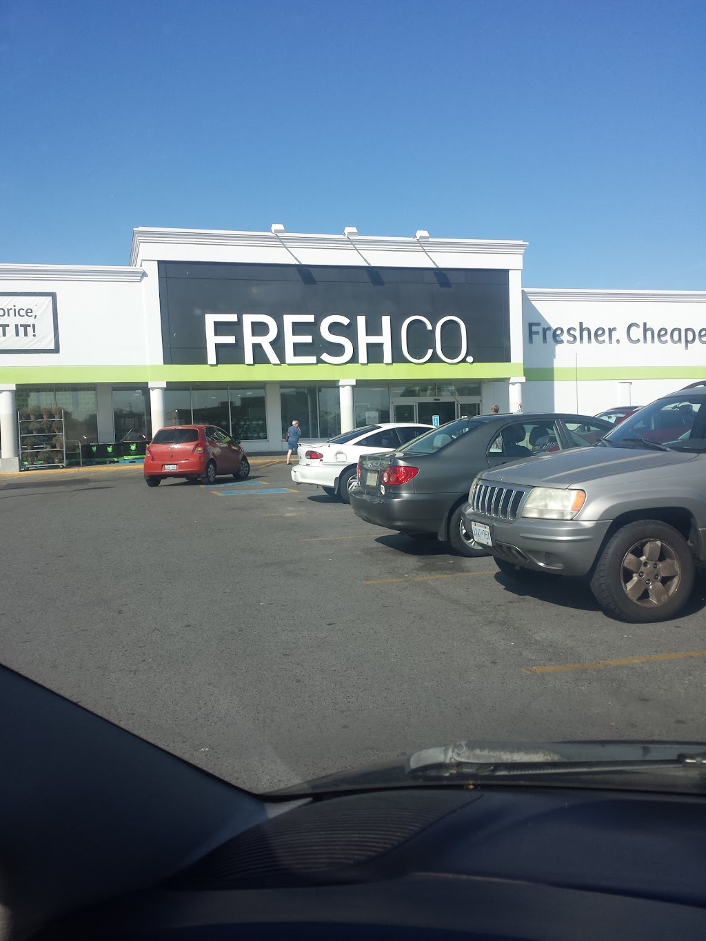 FreshCo | 1010 Talbot St #1, St Thomas, ON N5P 1E2, Canada | Phone: (519) 637-8570