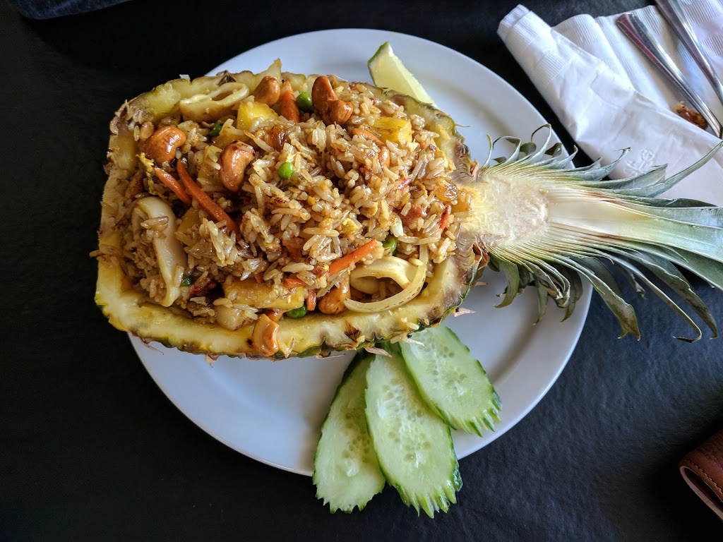 Mandalay Restaurant & Bar (Authentic Burmese & Thai Cuisine) | 6621 Niagara Falls Blvd, Niagara Falls, NY 14304, USA | Phone: (716) 283-8100