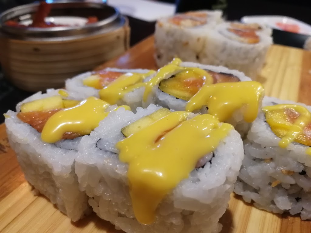 Sushi Paradise | 210 Glendale Avenue Unit B1A, St. Catharines, ON L2T 3Y6, Canada | Phone: (905) 688-9012