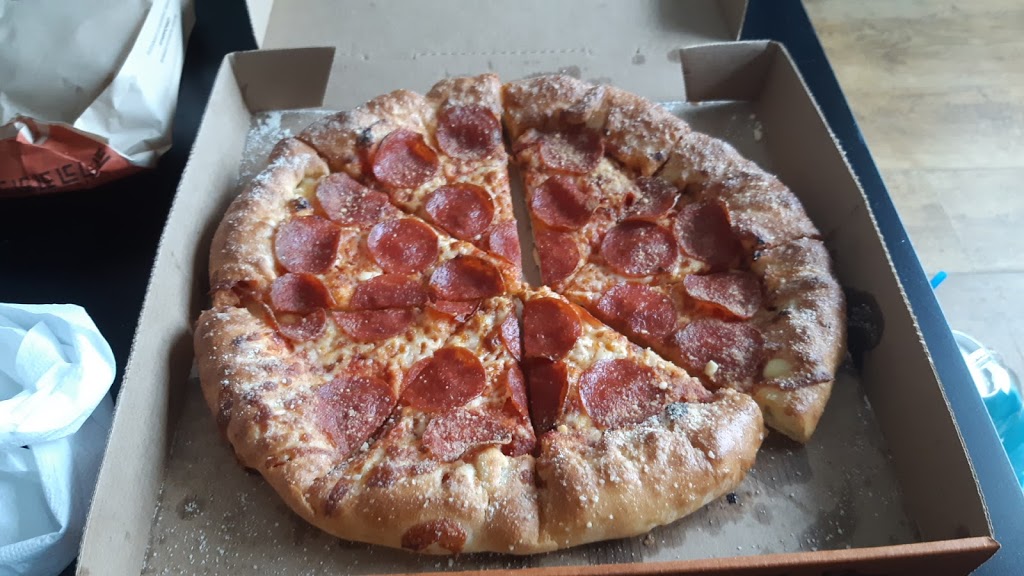 Little Caesars Pizza | 465 Aviation Rd NE, Calgary, AB T2E 5T5, Canada | Phone: (403) 261-2600