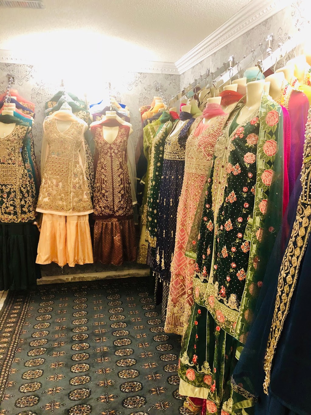 Arya Couture-Pakistani Clothing Boutique | Inwood Pl, Brampton, ON L6R 1T2, Canada | Phone: (416) 731-9042