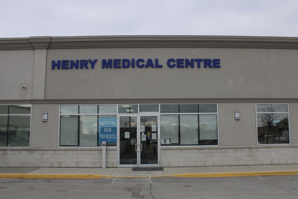 Henry Medical Centre | 195 Henry St Unit 05, Brantford, ON N3S 5C9, Canada | Phone: (519) 752-9999