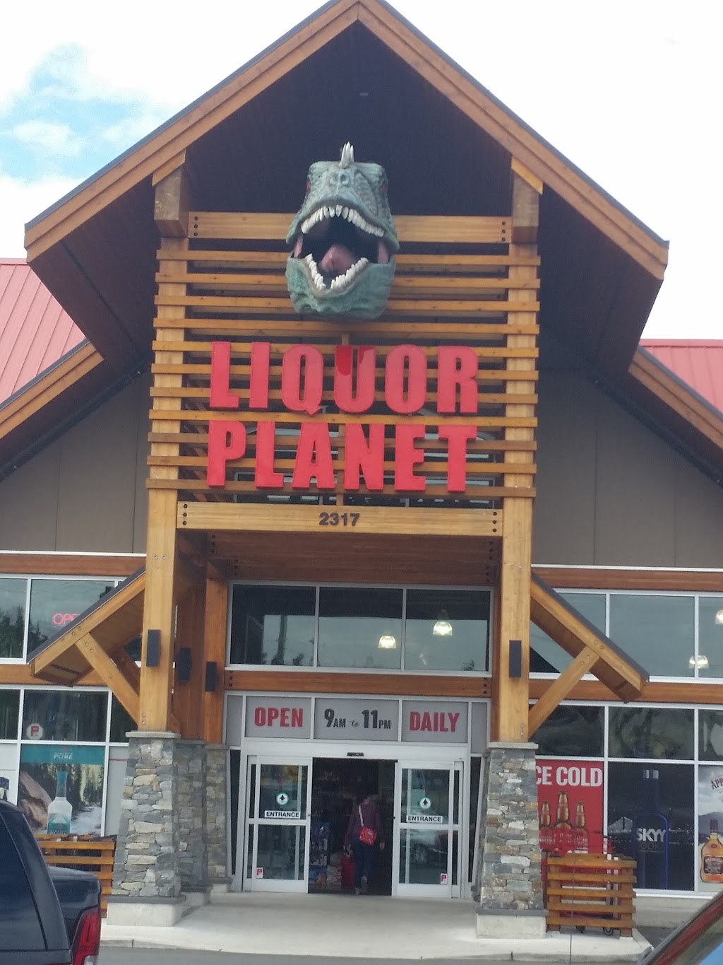 Liquor Planet | 2317 Millstream Rd, Victoria, BC V9B 3R4, Canada | Phone: (250) 391-9148